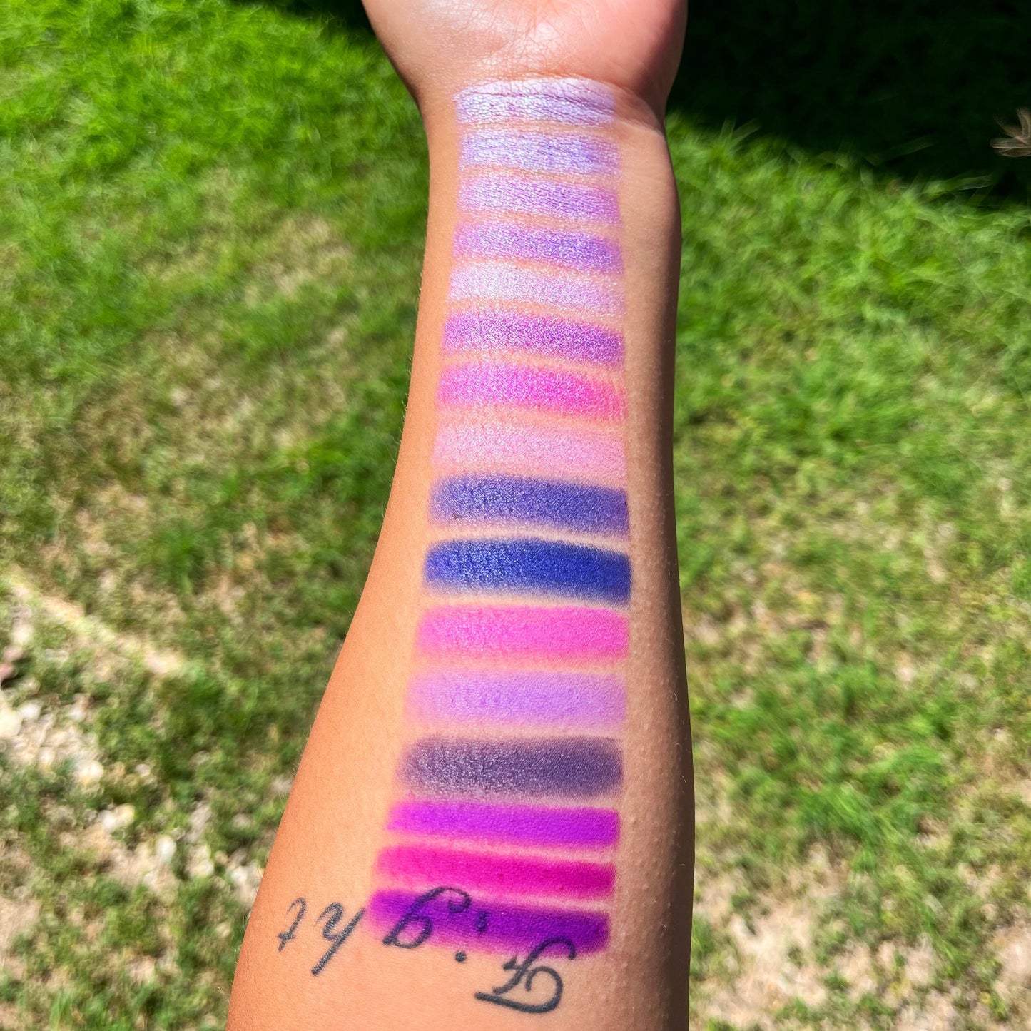 PURPLE BERRY EYESHADOW PALETTE - All The Purples You Need!! - The Pink Makeup Box