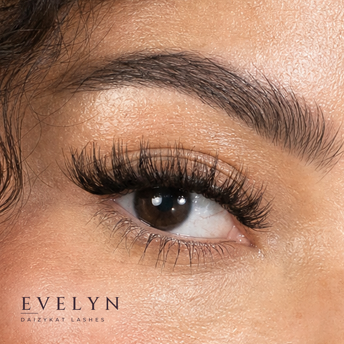 Evelyn - 4D Luxury Synthetic Easy To Apply Hand Made Lashes