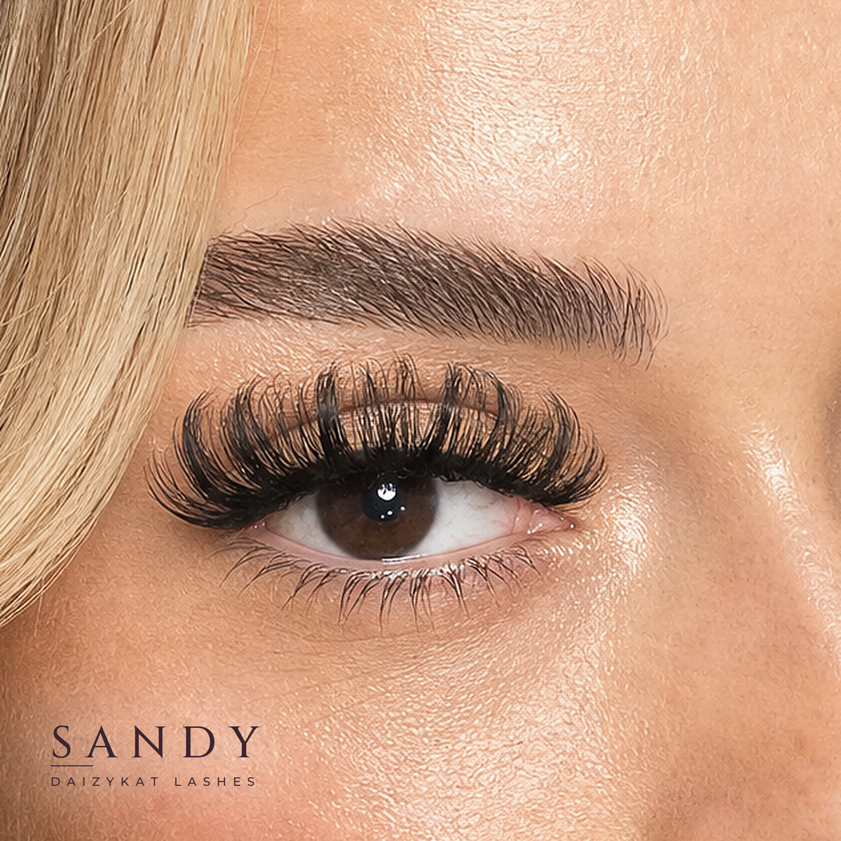 Sandy - 4D Luxury Synthetic Easy To Apply Hand Made Lashes